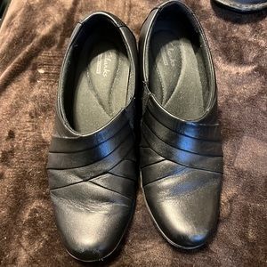 Clark’s size 8 shoe. GUC. Black